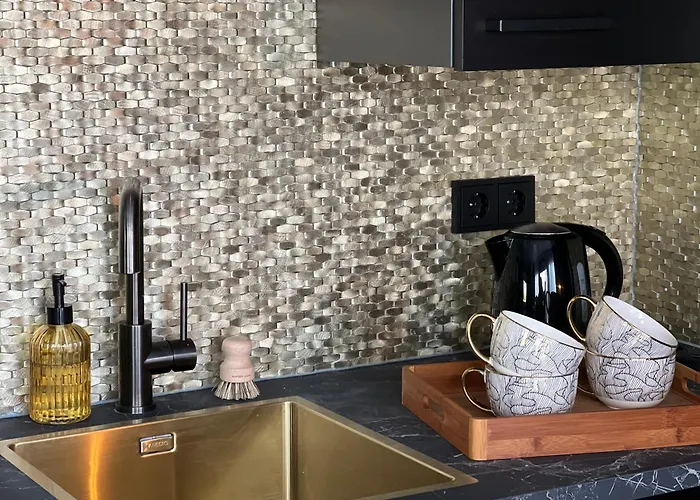 Tiny House Bij Zee ستيليندام